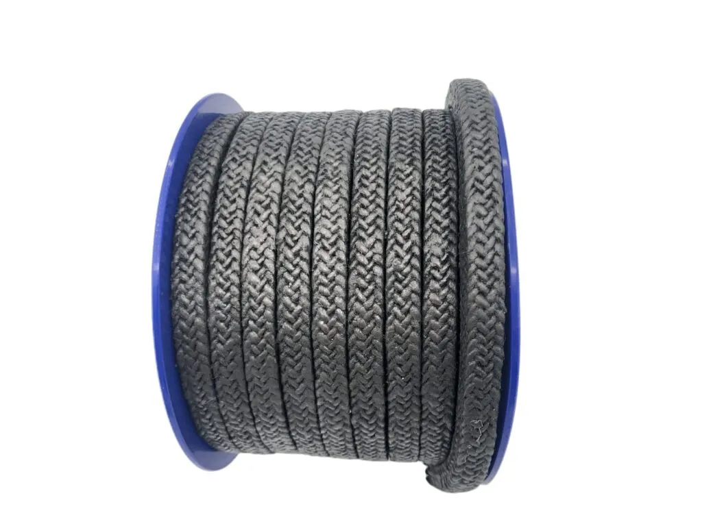 Dây tết chèn carbon: Cuộn dây tết chèn sợi các-bon đen nhìn thẳng, mặt bện chéo
