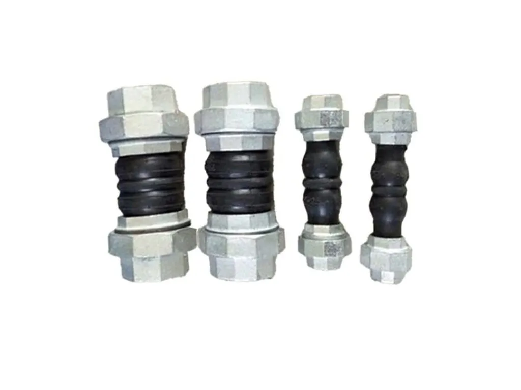 Khớp nối mềm cao su nối ren: Bốn khớp nối mềm cao su nối ren xếp thẳng hàng nhiều cỡ