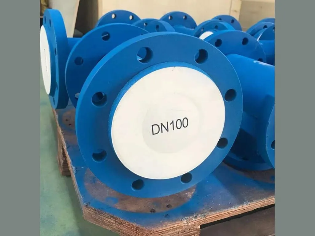 Lót teflon PTFE: Mặt bích xanh DN100 bịt tấm PTFE trắng