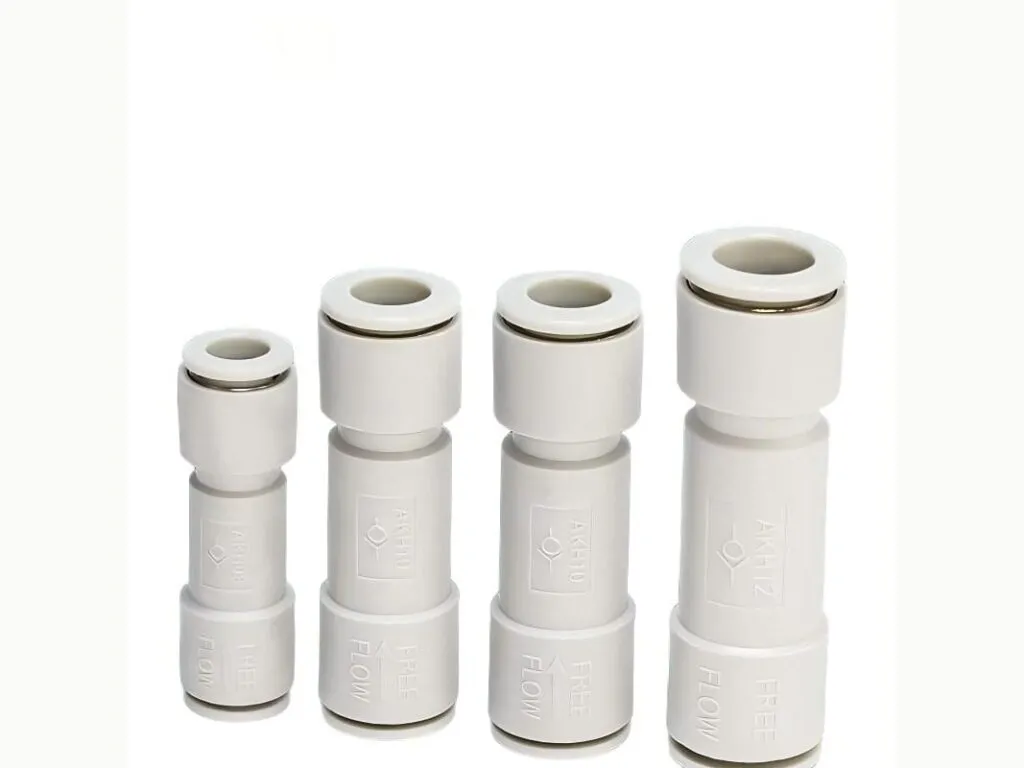 Van một chiều khí nén: Bốn van một chiều nối nhanh nhựa trắng dựng đứng nhiều cỡ